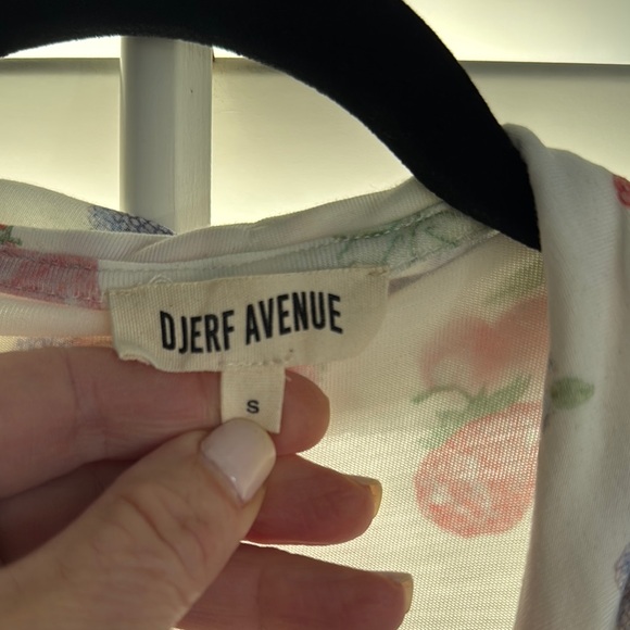 Floral Wrap Robe with Ruffle Details - Picture 3 of 4